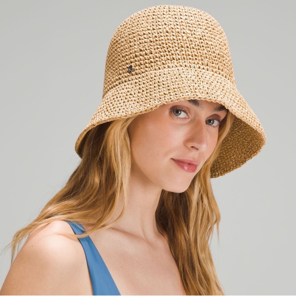 NWOT lululemon athletica Tan Woven Hat